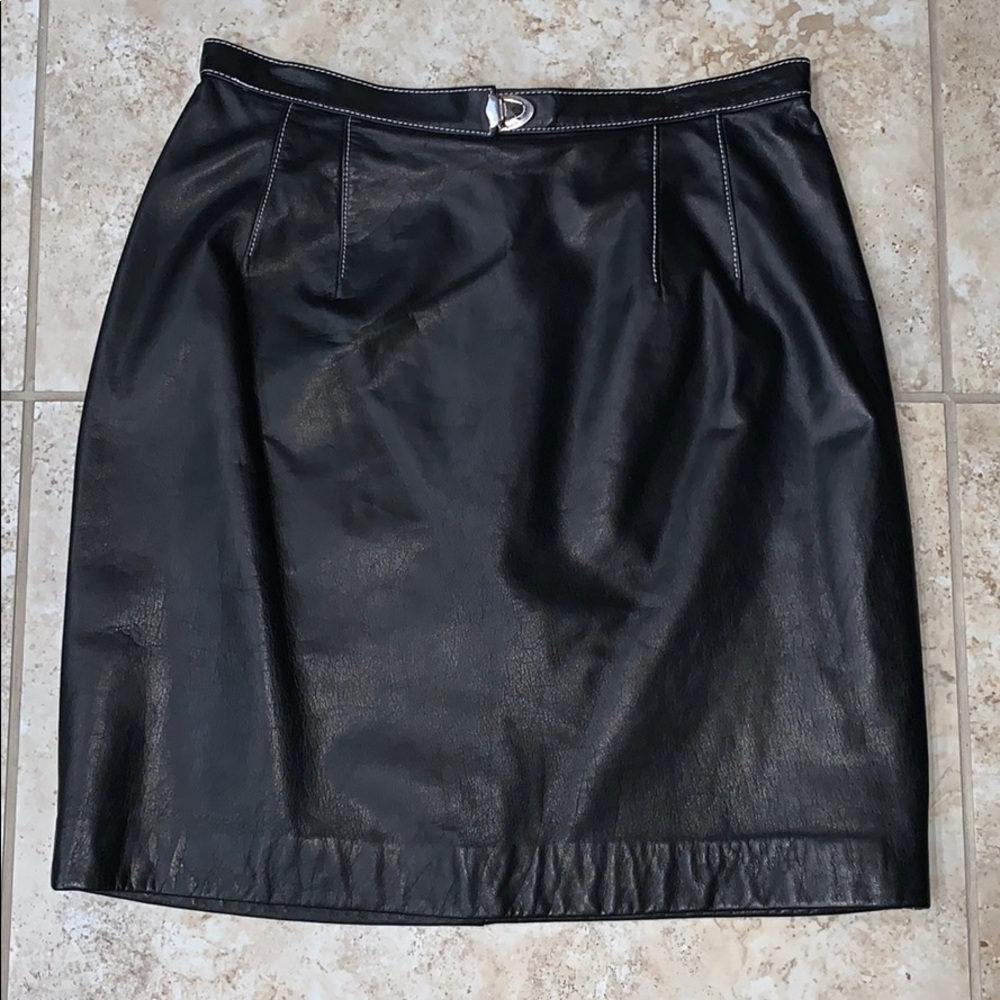 NWT Emanuel Ungaro Petite Leather Skirt Size 8